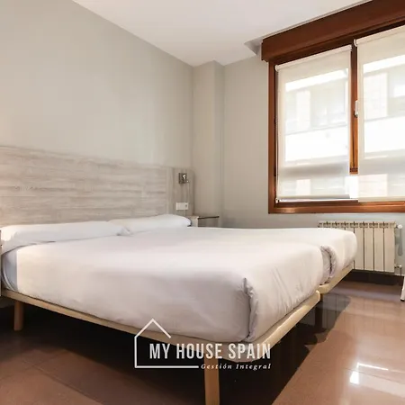 Playa Poniente גיחון