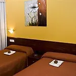מלון Playa Poniente גיחון