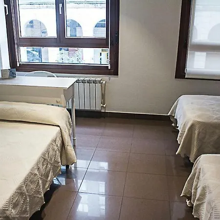 Szálloda Playa Poniente 2*