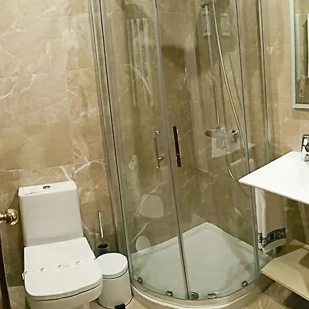 Playa Poniente Hotell Gijón