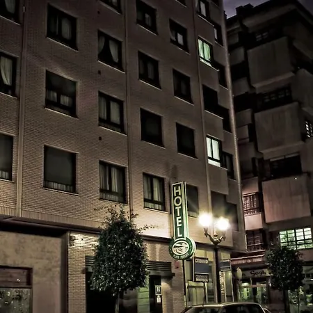 Hotell Playa Poniente 2*